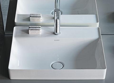 Eckiges Waschbecken der Serie DuraSquare von Duravit.